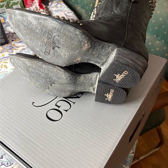 Old Gringo Black Leather Leigh Anne 13” Boots with Silver Studs - Picture 7 of 7